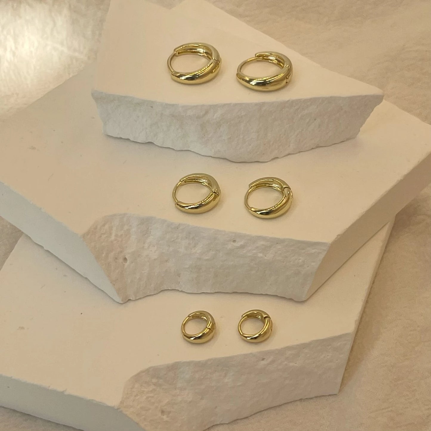 Mira – Minimalist Gold-Plated Earrings