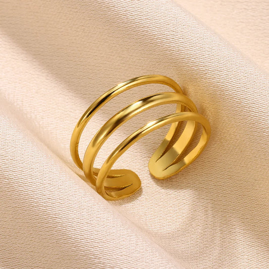 Aurum Muse – Modern Gold Stainless Steel Rings for Women