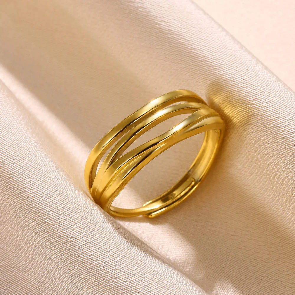 Aurum Muse – Modern Gold Stainless Steel Rings for Women