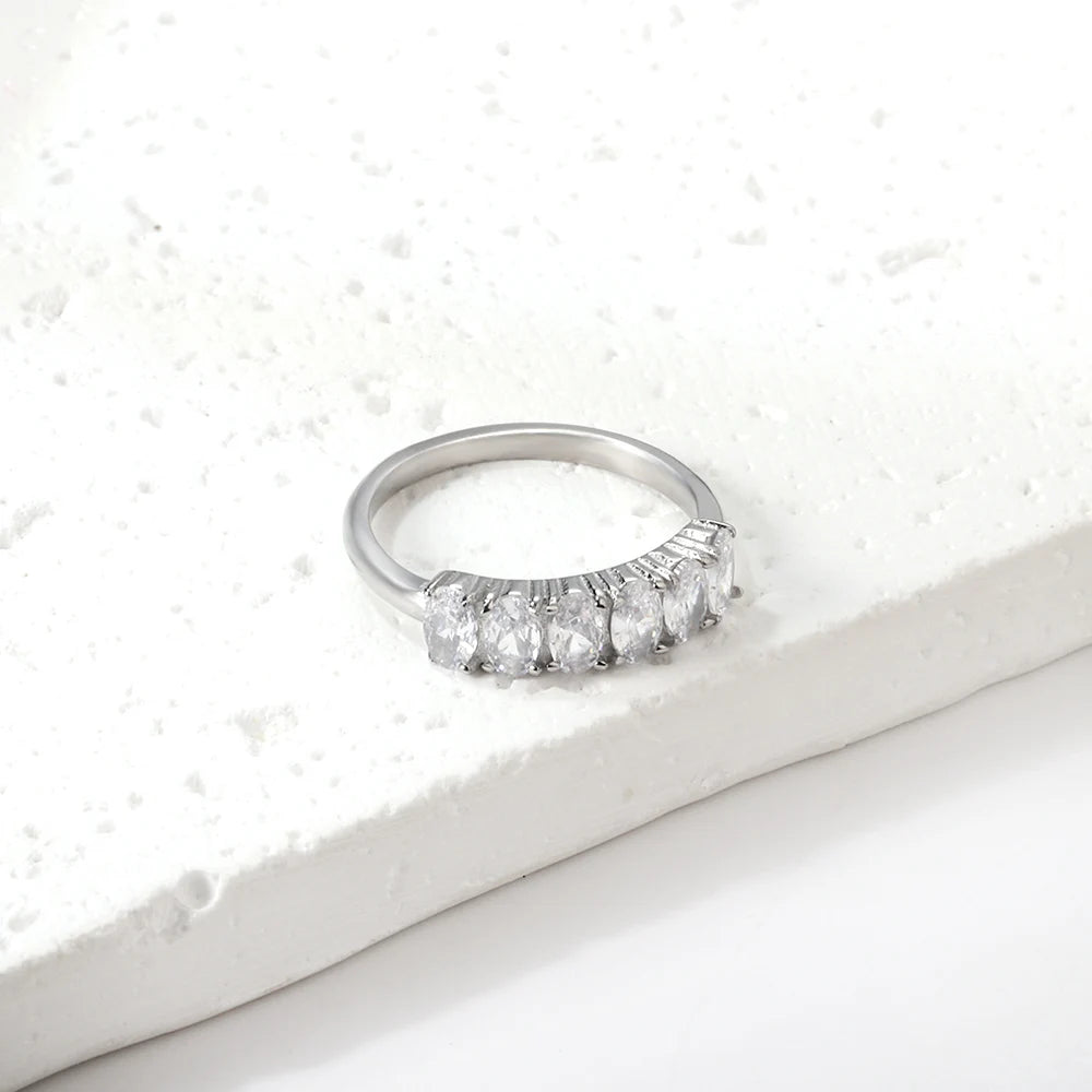 Klea – Gold & Silver Cubic Zirconia Rings for Modern Elegance