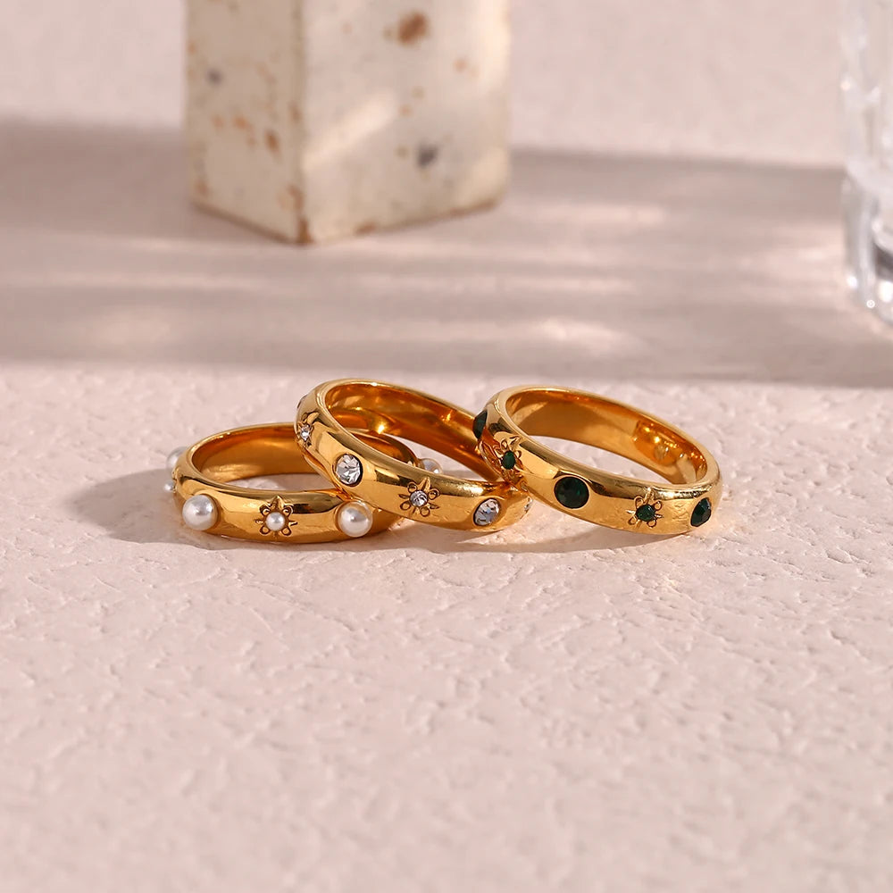 Soléa – Gold Rings with Pearl & Zircon Accents