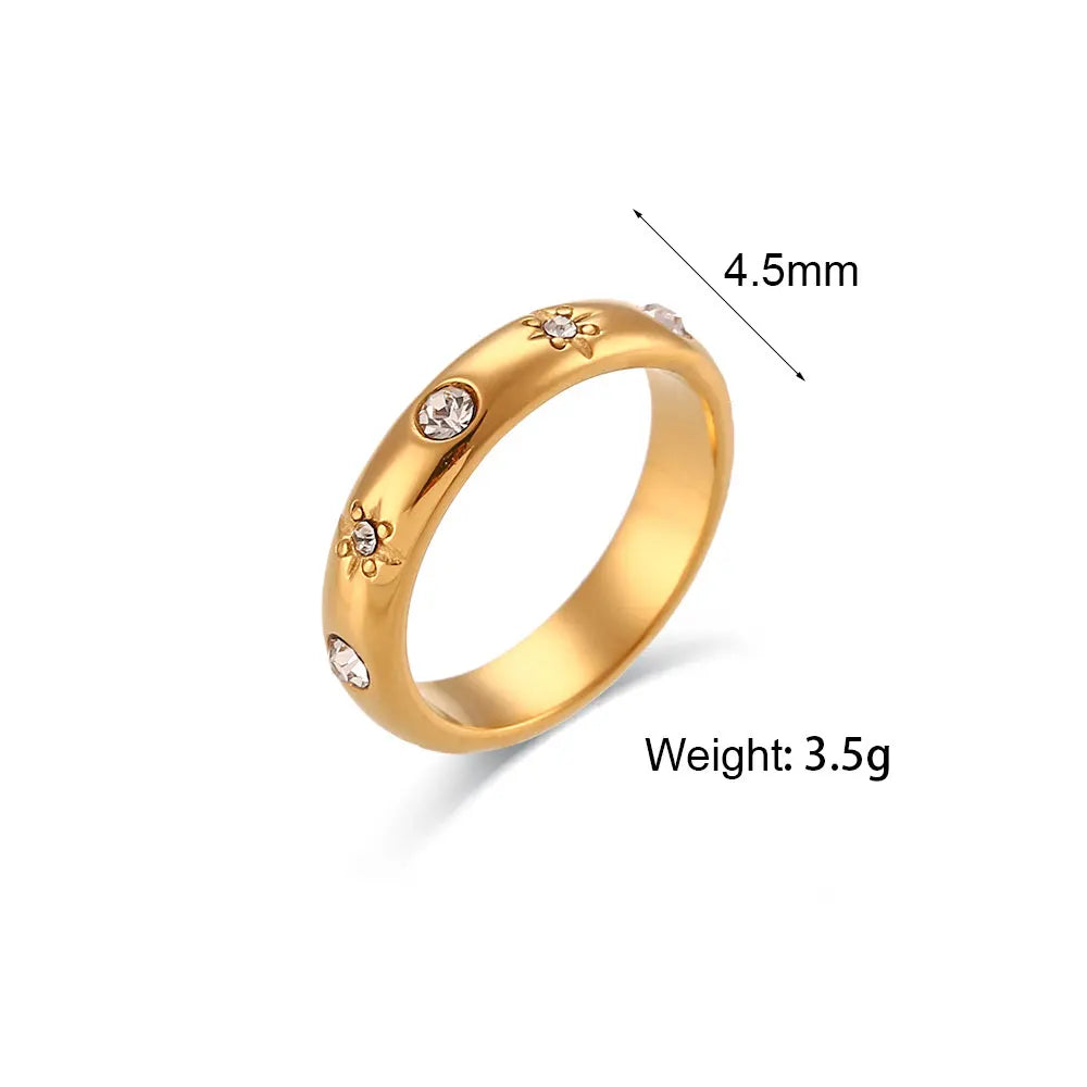 Soléa – Gold Rings with Pearl & Zircon Accents