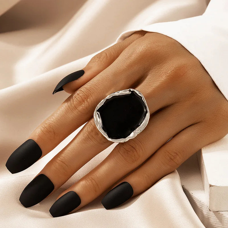 Obsidian Flame – Bold Statement Ring in Black & Pearl