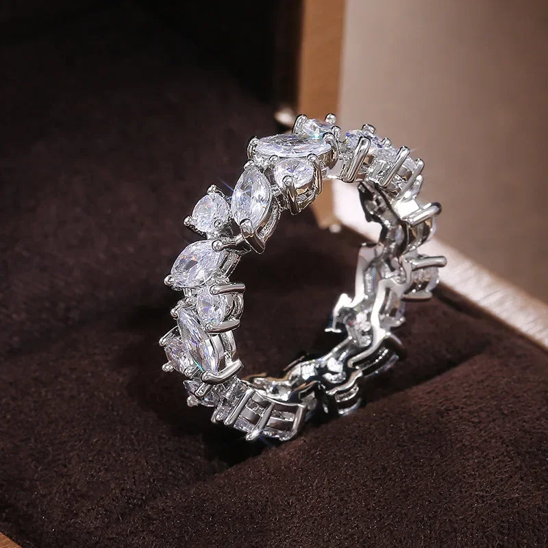 LUMINA – Gold-Plated Zirconia Ring Collection