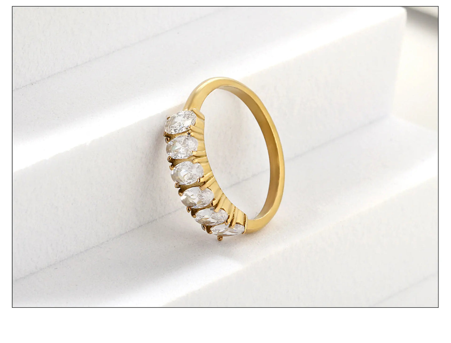 Klea – Gold & Silver Cubic Zirconia Rings for Modern Elegance