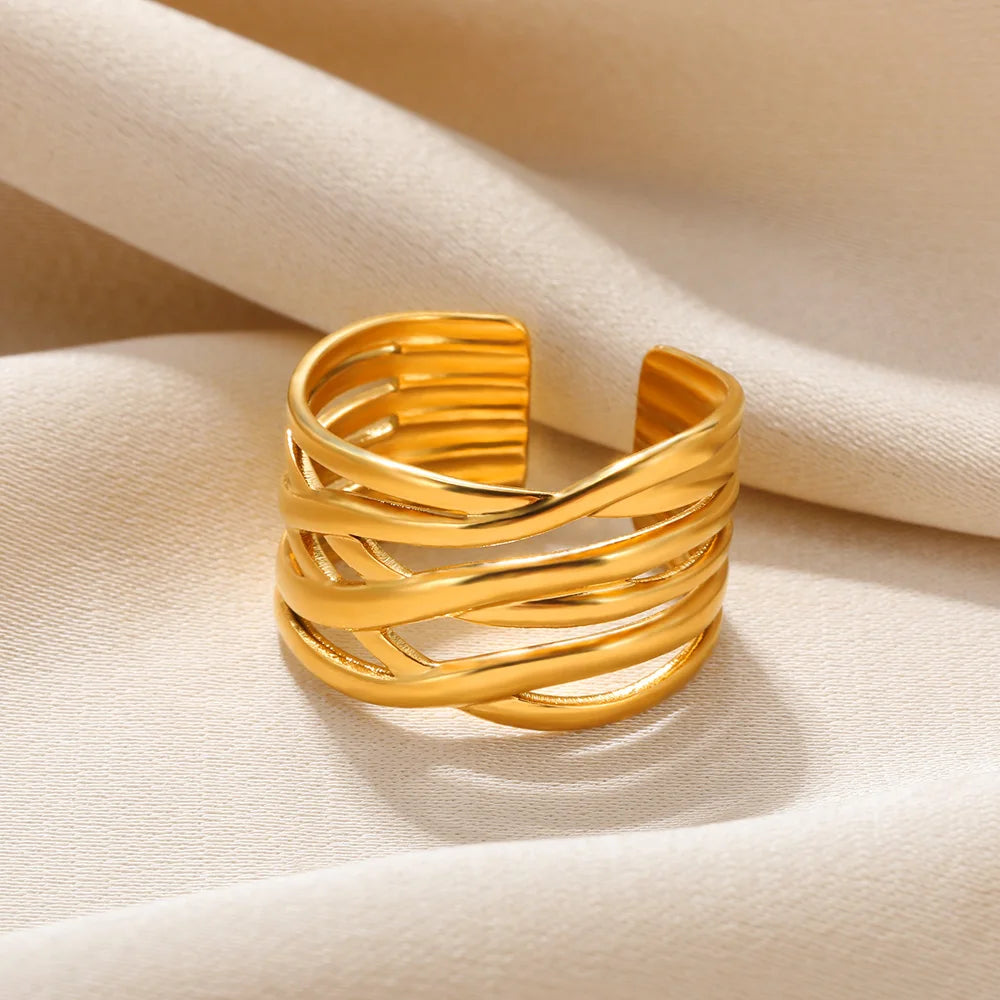 Aurum Muse – Modern Gold Stainless Steel Rings for Women